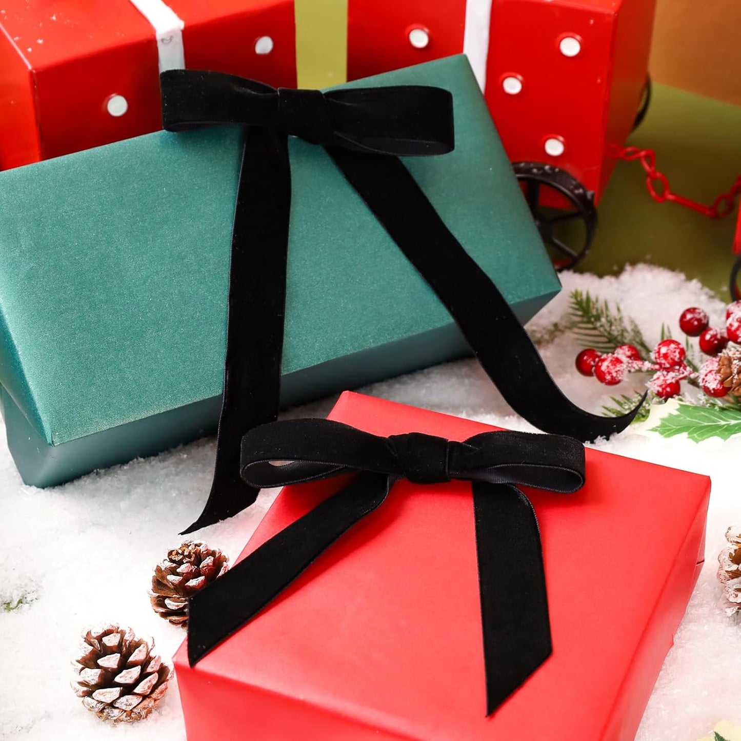 LaRibbons Thin Velvet Ribbon 1 Inch x 25 Yards, Black Velvet Ribbon for Christmas Tree, Gift Wrapping, Wreath Bow, Outdoor Decoration