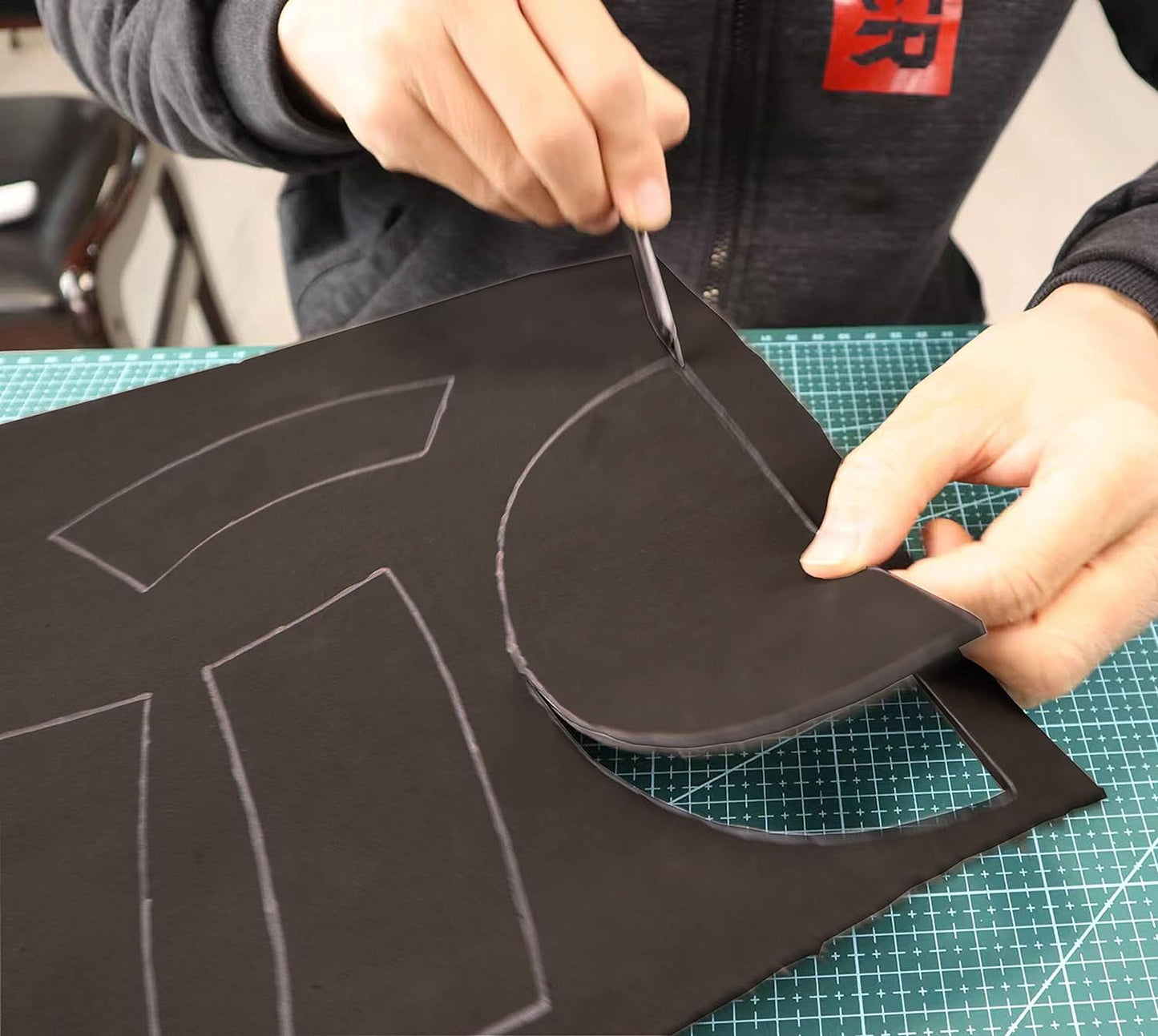 OISAKLD EVA Foam 2mm-10mm 13.7"×39" Craft Foam Sheet 74 kg/m³ Cosplay Foam for Craft Model Cosplay 3mm